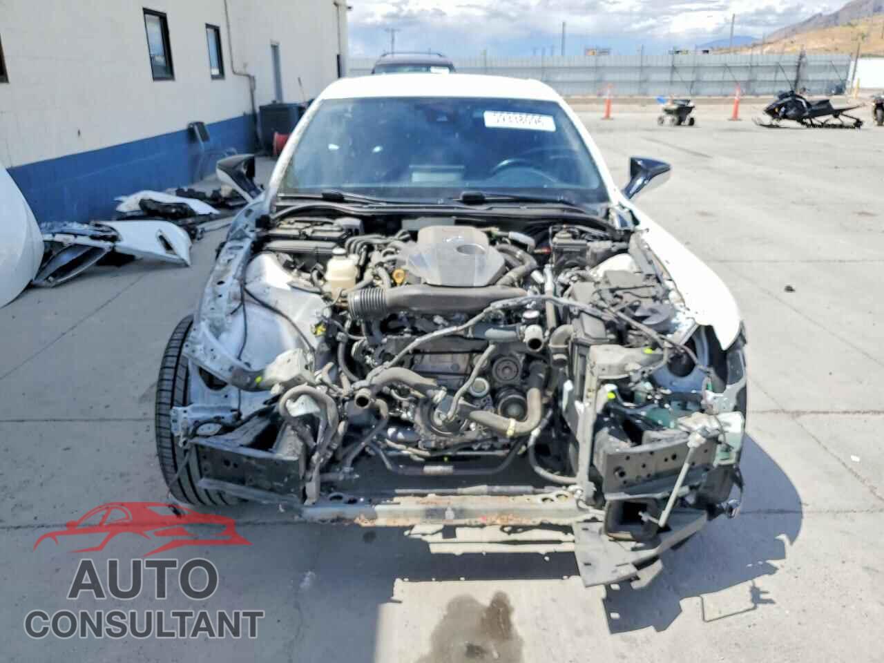LEXUS IS 2021 - JTHAA1D29M5113343