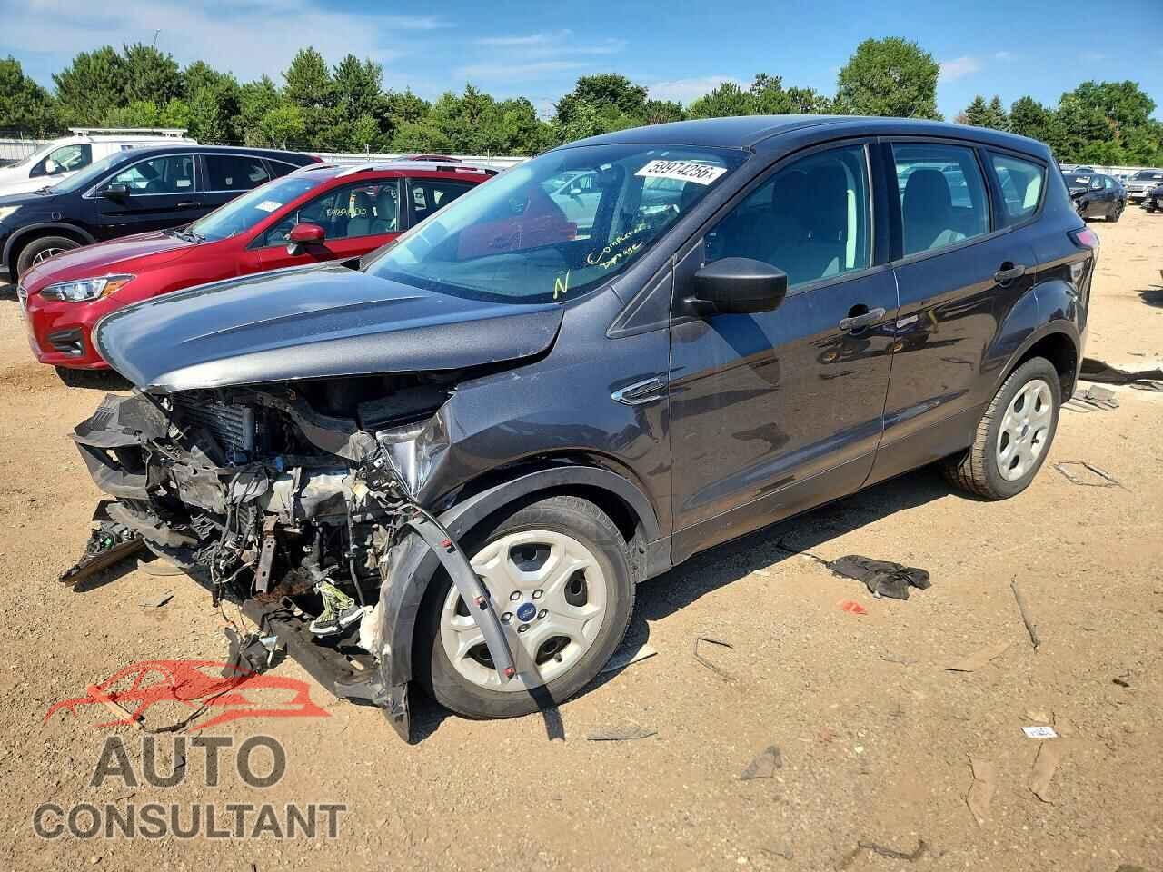 FORD ESCAPE 2018 - 1FMCU0F75JUC28510