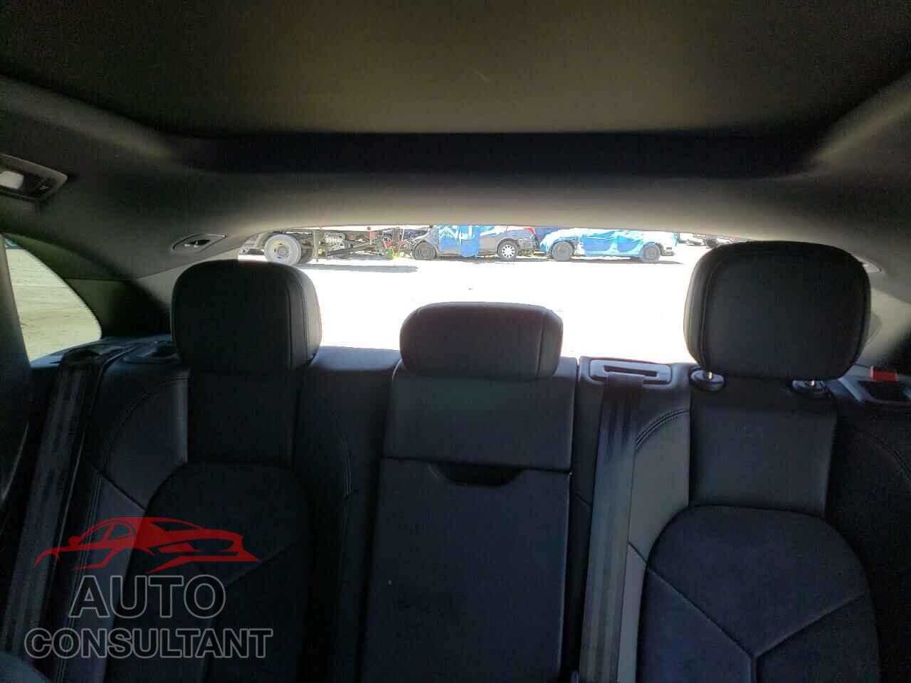 PORSCHE MACAN 2021 - WP1AA2A59MLB13696