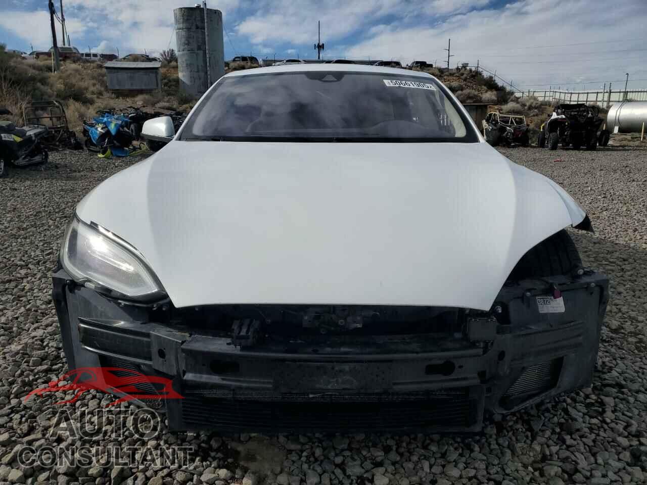 TESLA MODEL S 2016 - 5YJSA1E27GF142380