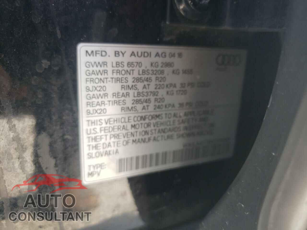 AUDI Q7 2017 - WA1LAAF76HD016481