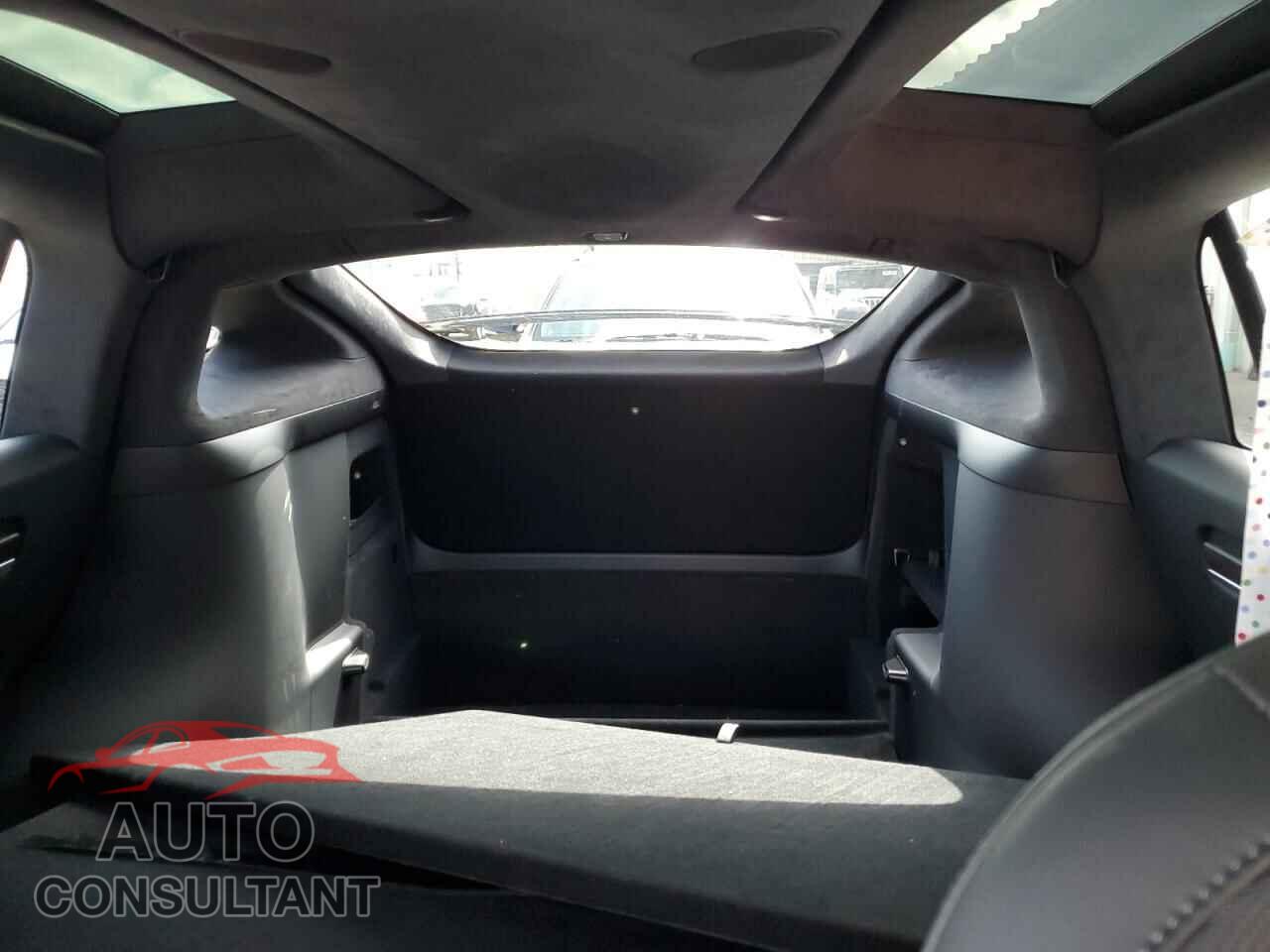 TESLA MODEL X 2024 - 7SAXCDE51RF452297