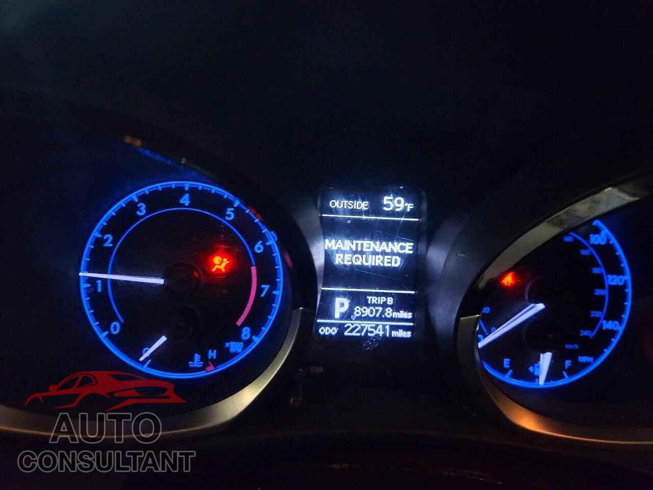 TOYOTA COROLLA 2014 - 2T1BURHEXEC002689