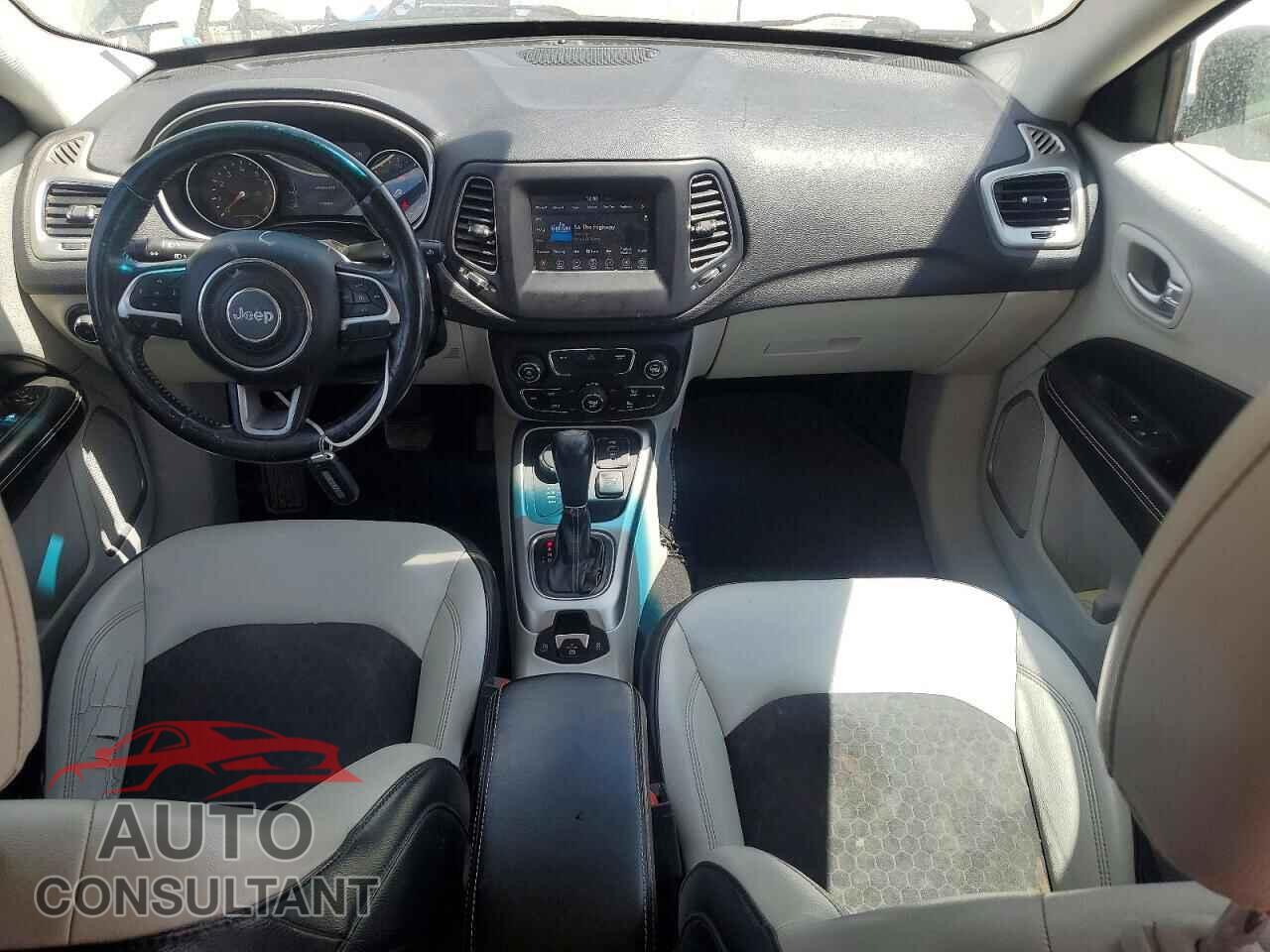 JEEP COMPASS 2018 - 3C4NJDBB9JT192063