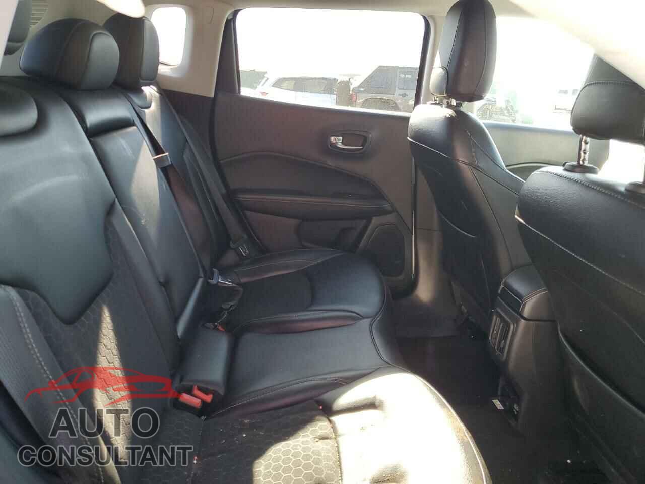 JEEP COMPASS 2020 - 3C4NJCBB5LT158859