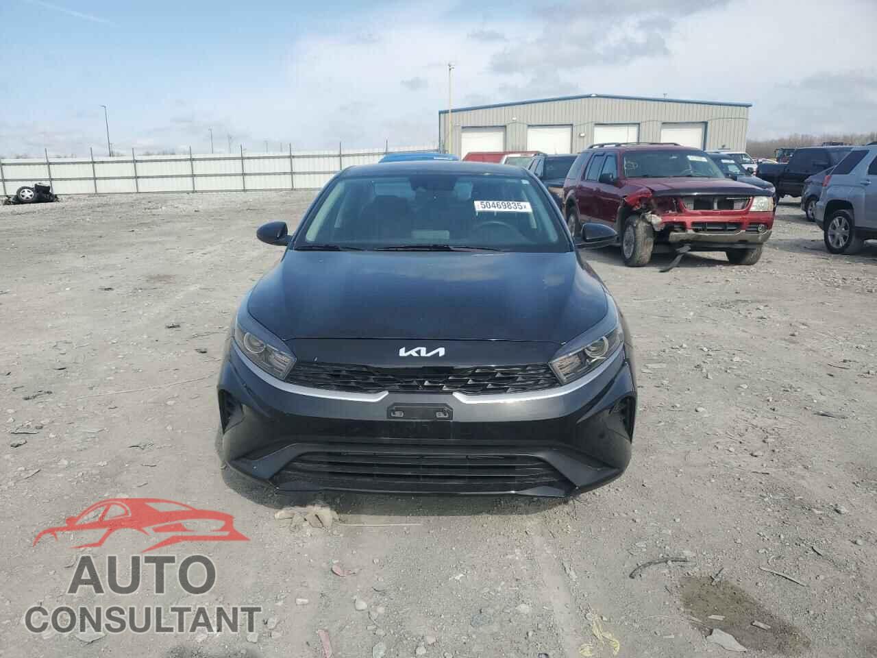 KIA FORTE 2023 - 3KPF24AD8PE526357