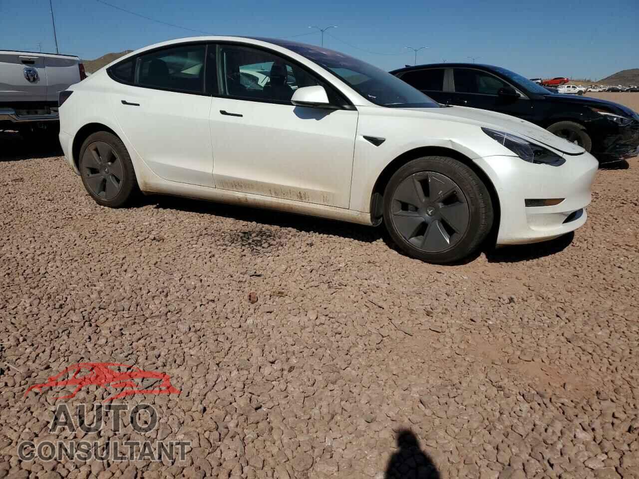 TESLA MODEL 3 2022 - 5YJ3E1EA6NF316033