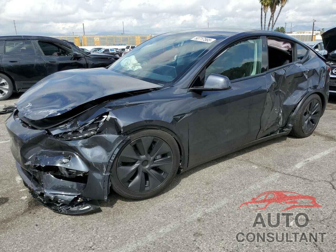 TESLA MODEL Y 2025 - 7SAYGDED6SF314843