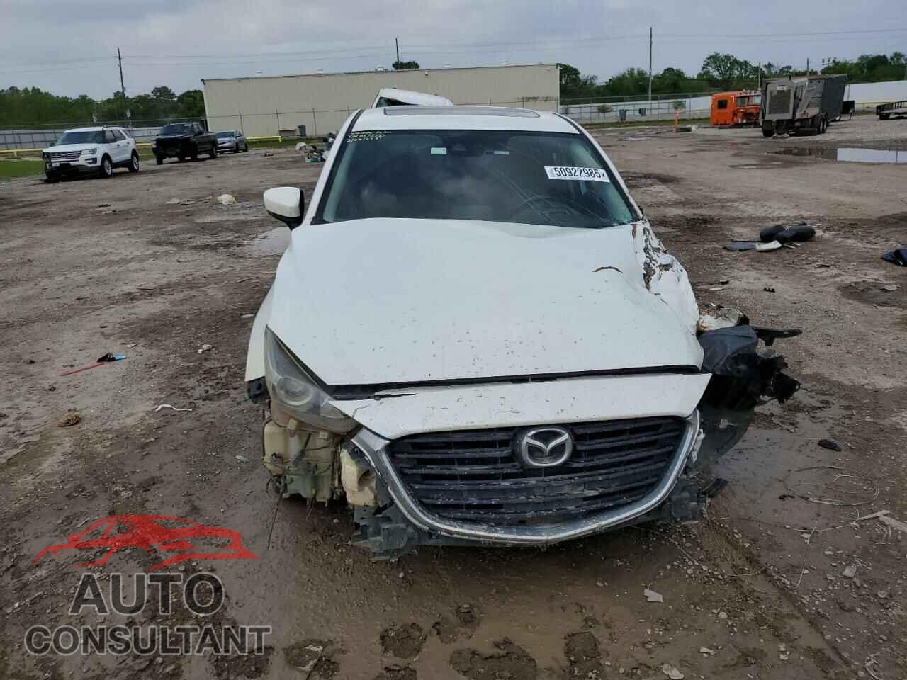 MAZDA 3 2017 - JM1BN1M30H1140575