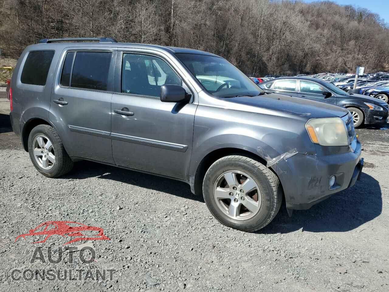 HONDA PILOT 2011 - 5FNYF4H51BB035790