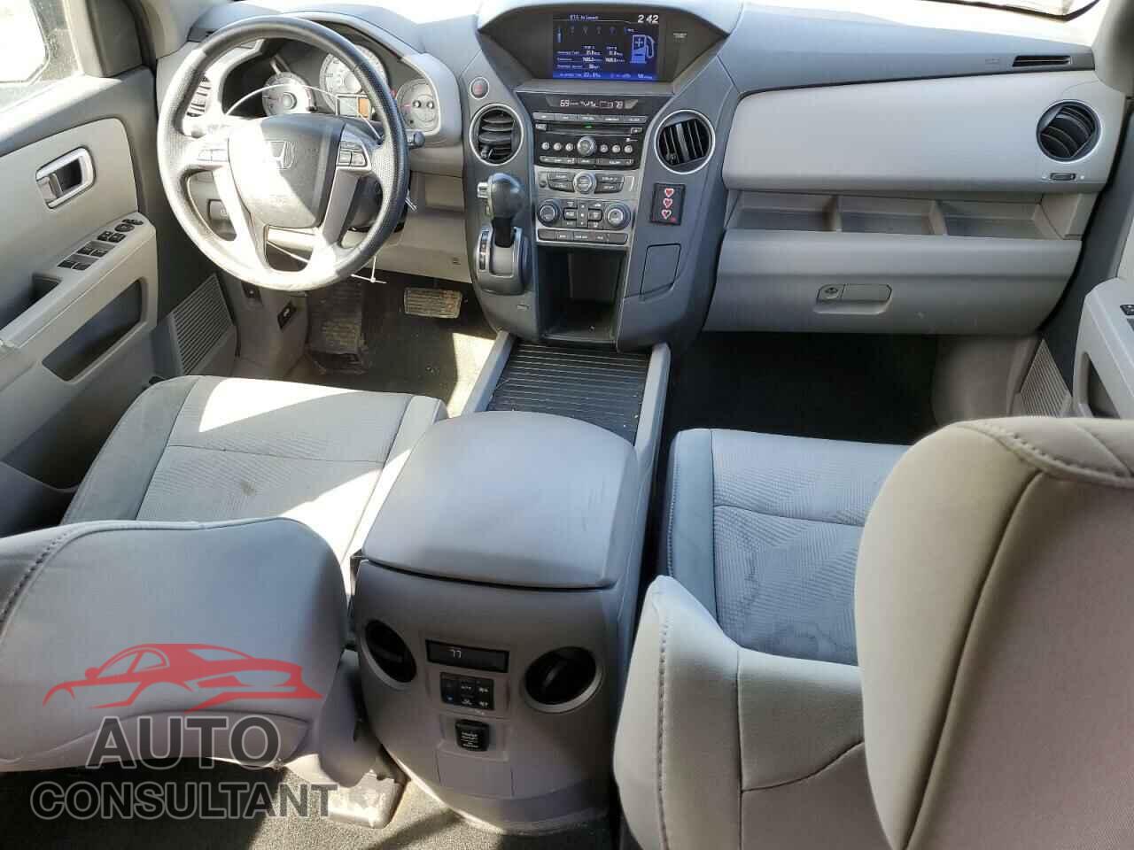 HONDA PILOT 2013 - 5FNYF3H2XDB032129