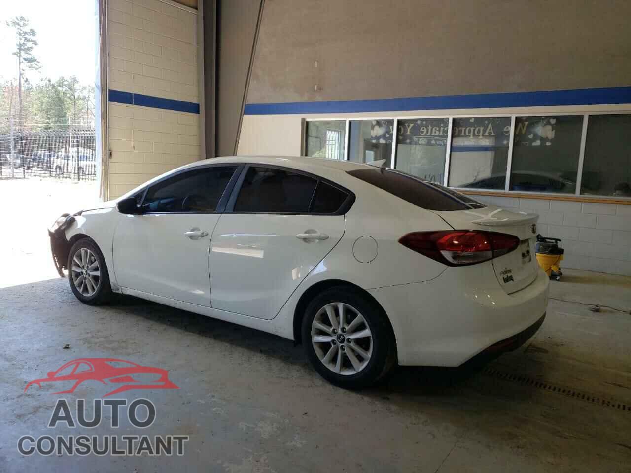 KIA FORTE 2017 - 3KPFL4A77HE115069