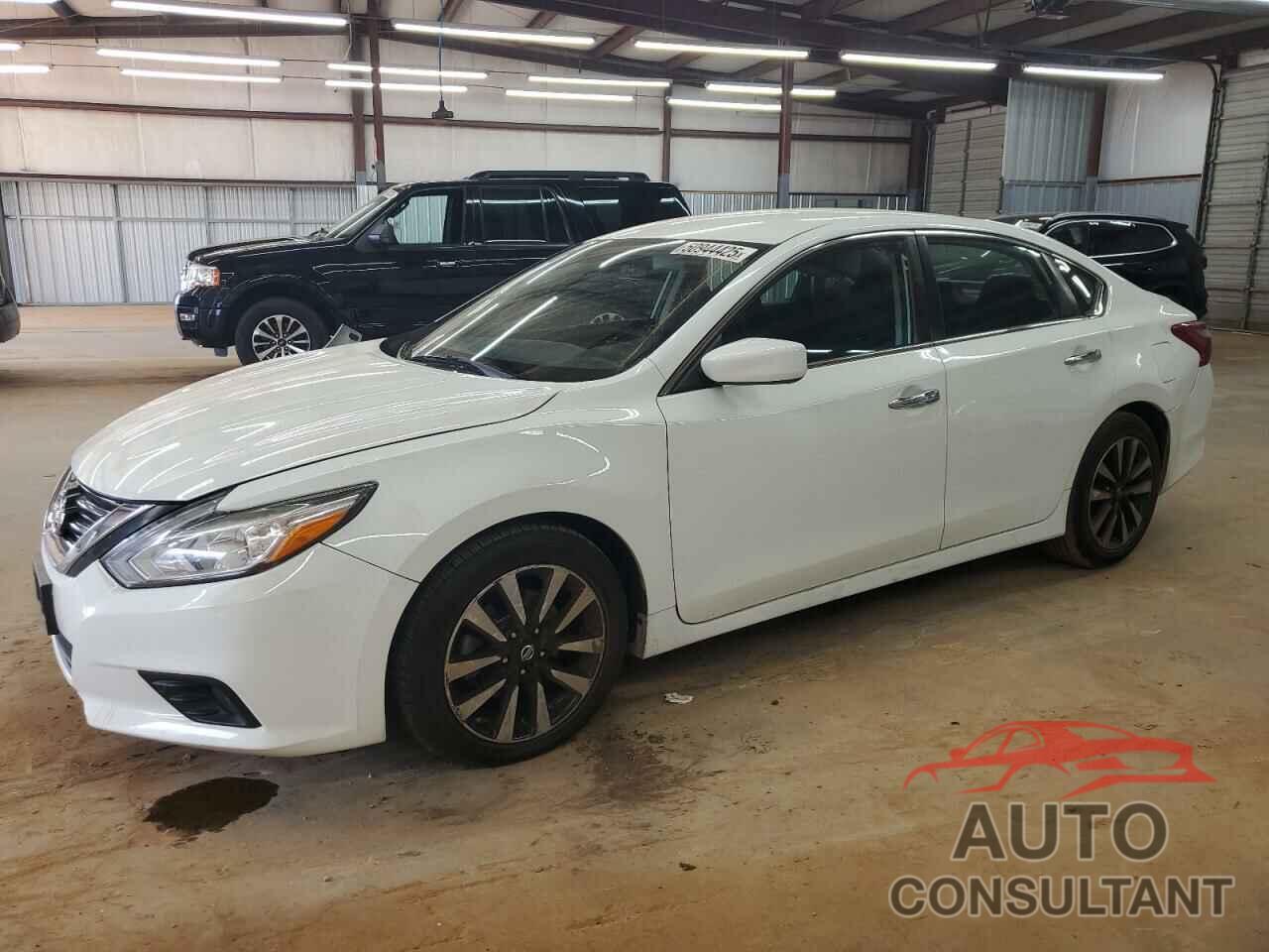 NISSAN ALTIMA 2018 - 1N4AL3AP0JC262843