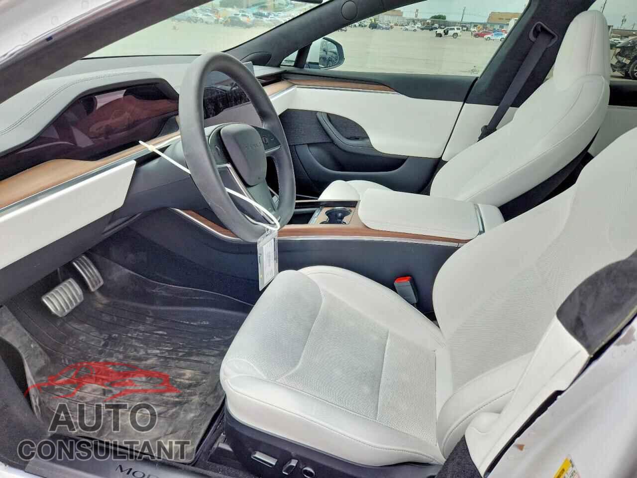 TESLA MODEL S 2024 - 5YJSA1E54RF532706