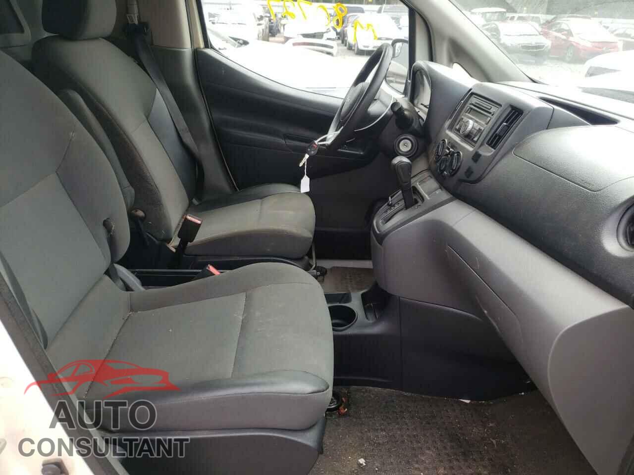 CHEVROLET EXPRESS 2017 - 3N63M0YN1HK706705