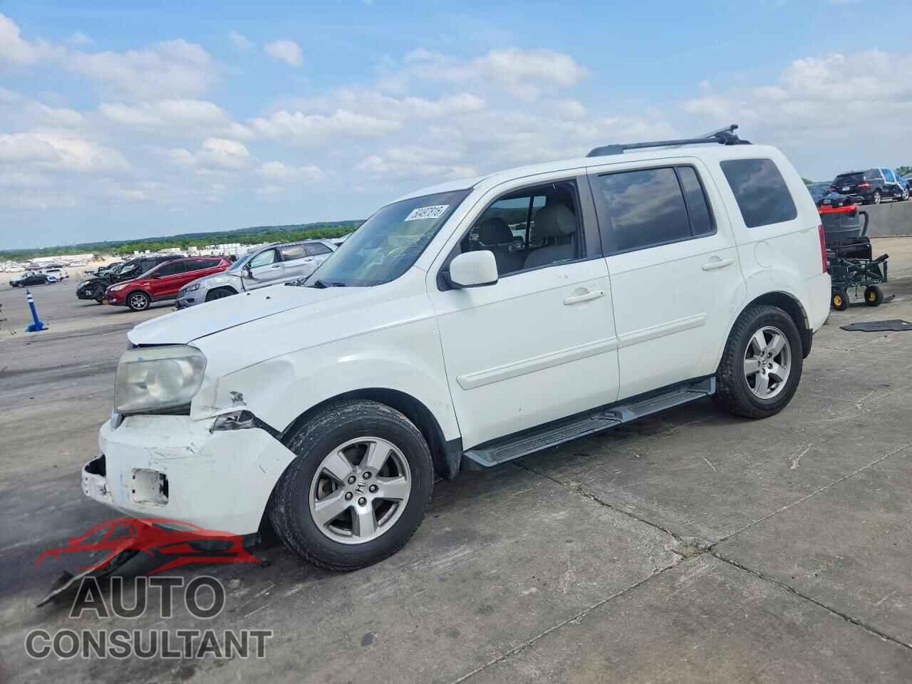 HONDA PILOT 2011 - 5FNYF3H51BB006834