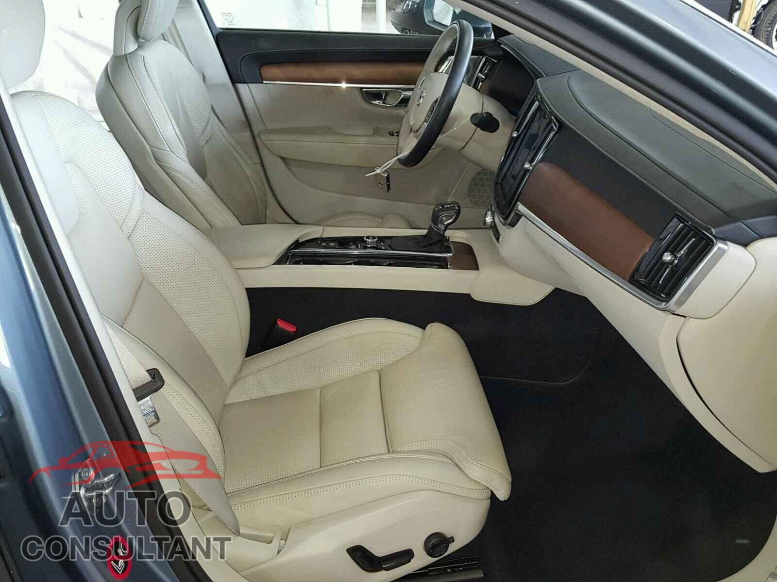 VOLVO S90 2017 - YV1A22MLXH1001235