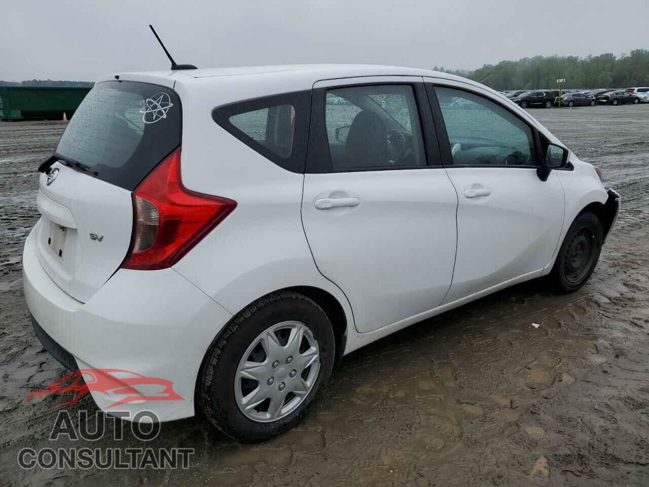 NISSAN VERSA 2017 - 3N1CE2CP2HL372850