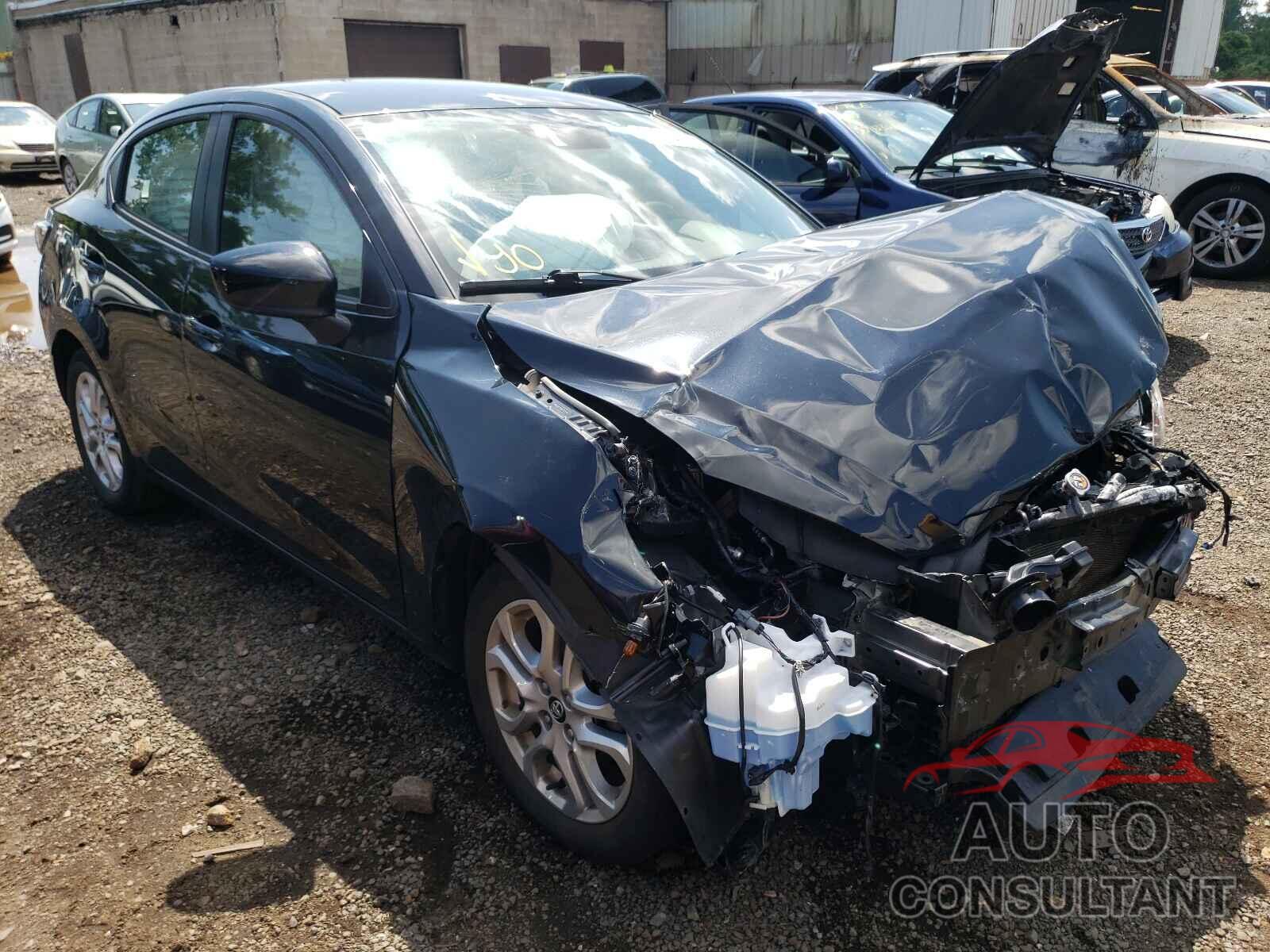 TOYOTA YARIS 2018 - 3MYDLBYV4JY323349