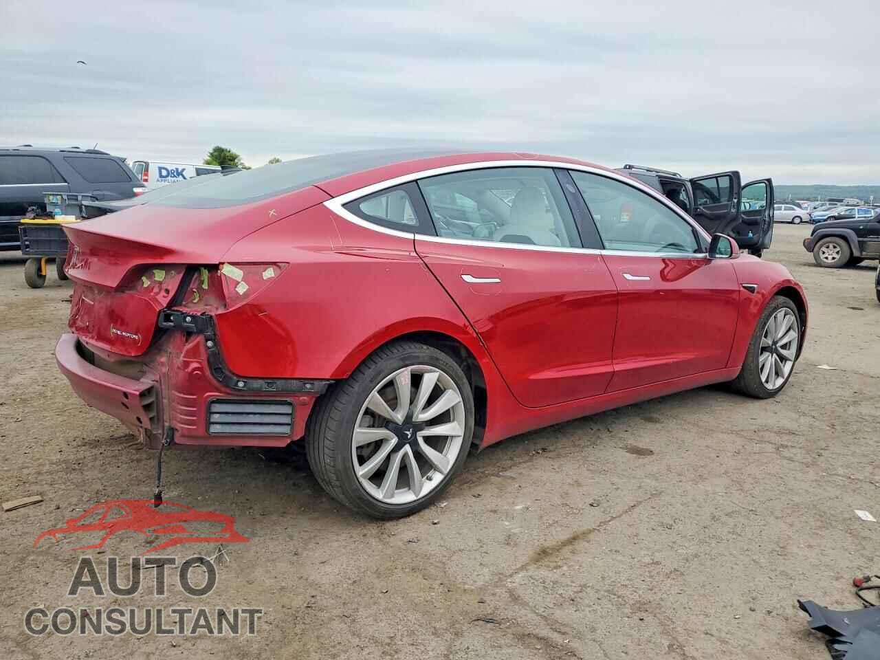 TESLA MODEL 3 2018 - 5YJ3E1EB1JF100741