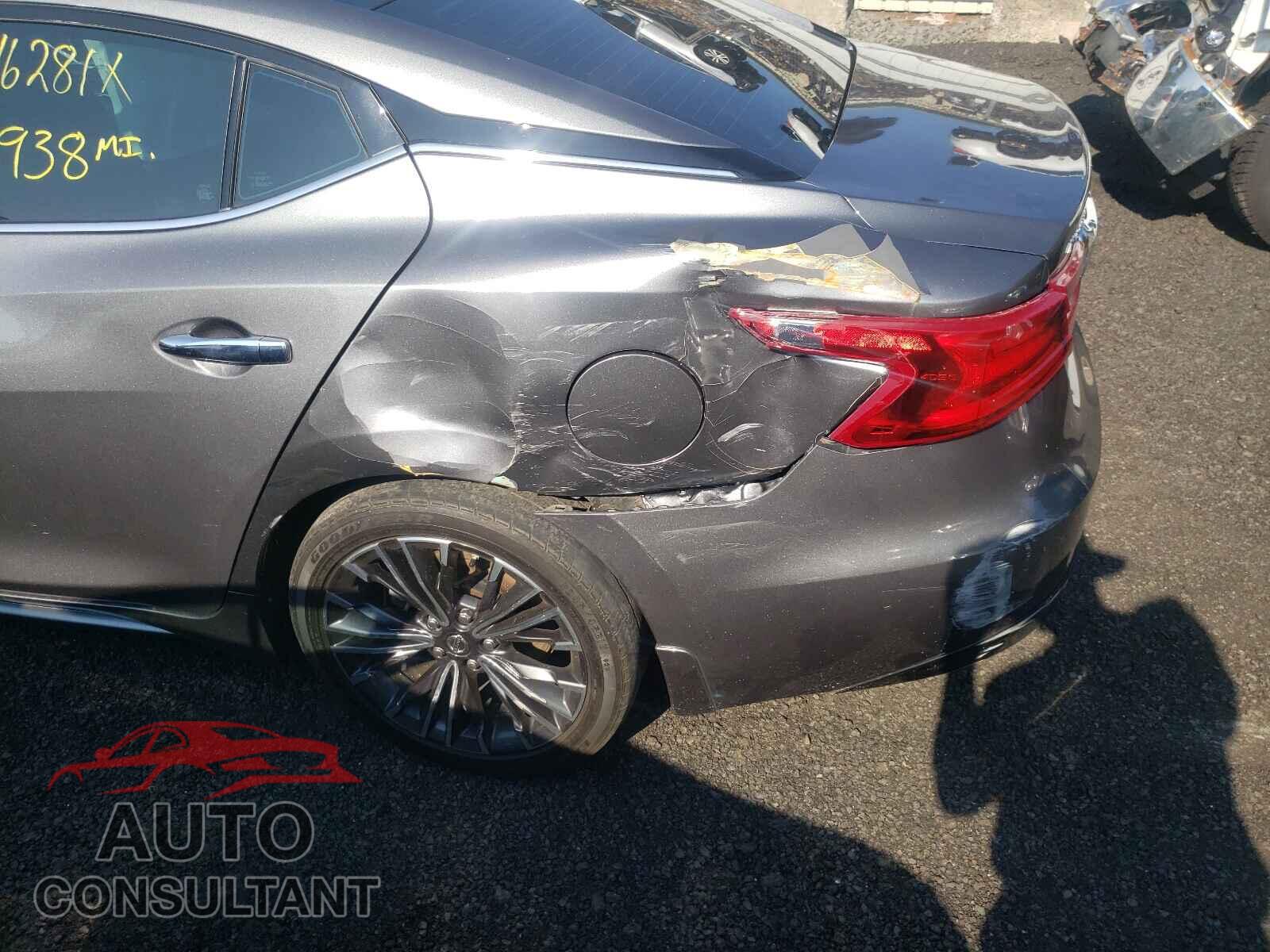NISSAN MAXIMA 2017 - 1N4AA6AP6HC456830