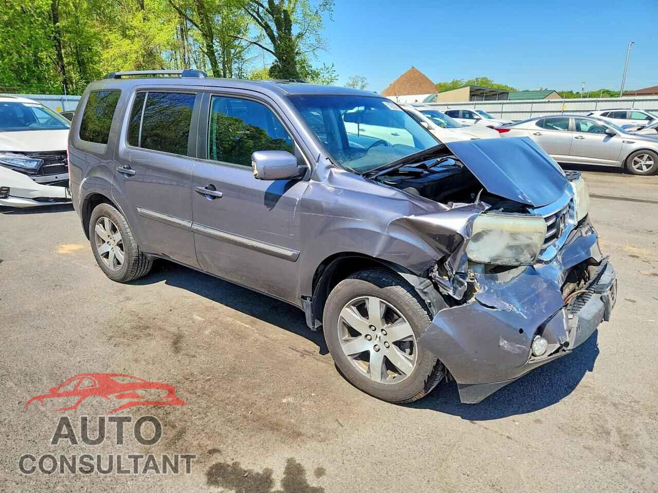 HONDA PILOT 2015 - 5FNYF4H91FB024667