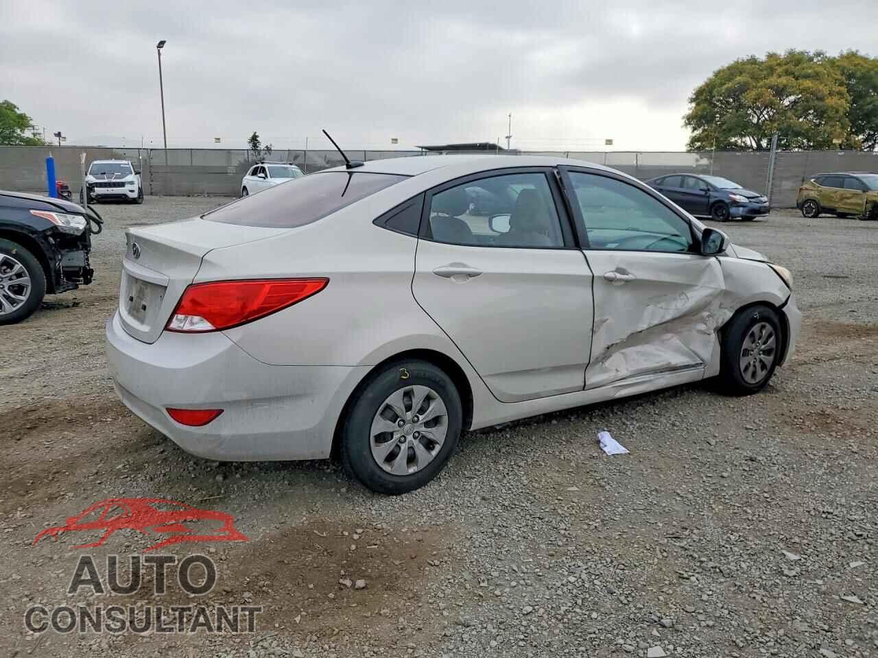 HYUNDAI ACCENT 2016 - KMHCT4AE5GU998845