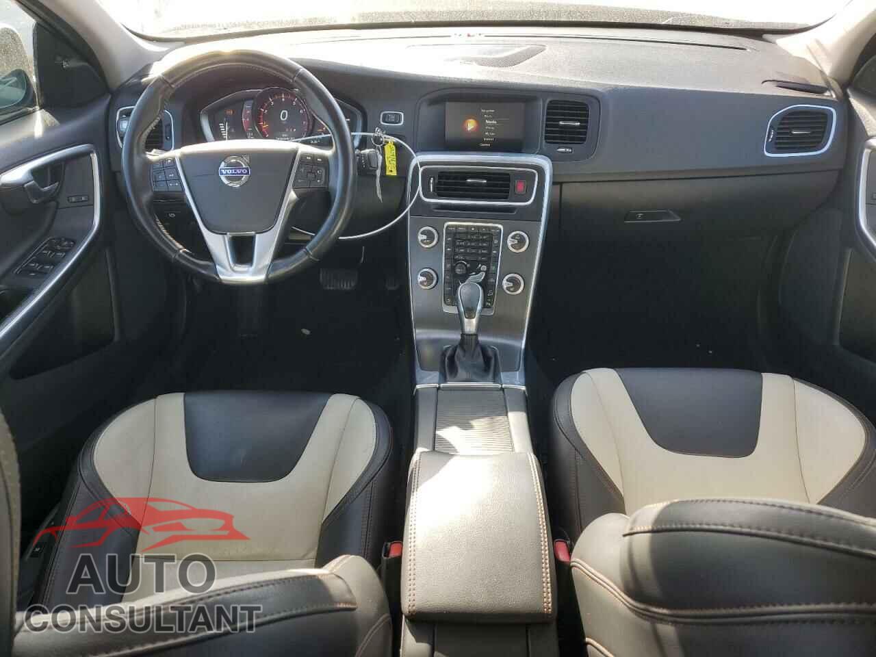 VOLVO S60 2016 - YV4612UM9G2000798