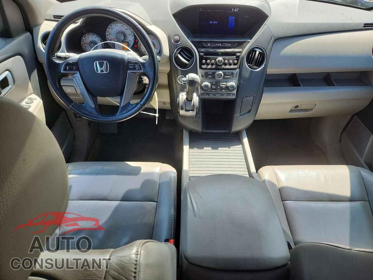 HONDA PILOT 2015 - 5FNYF4H53FB044108