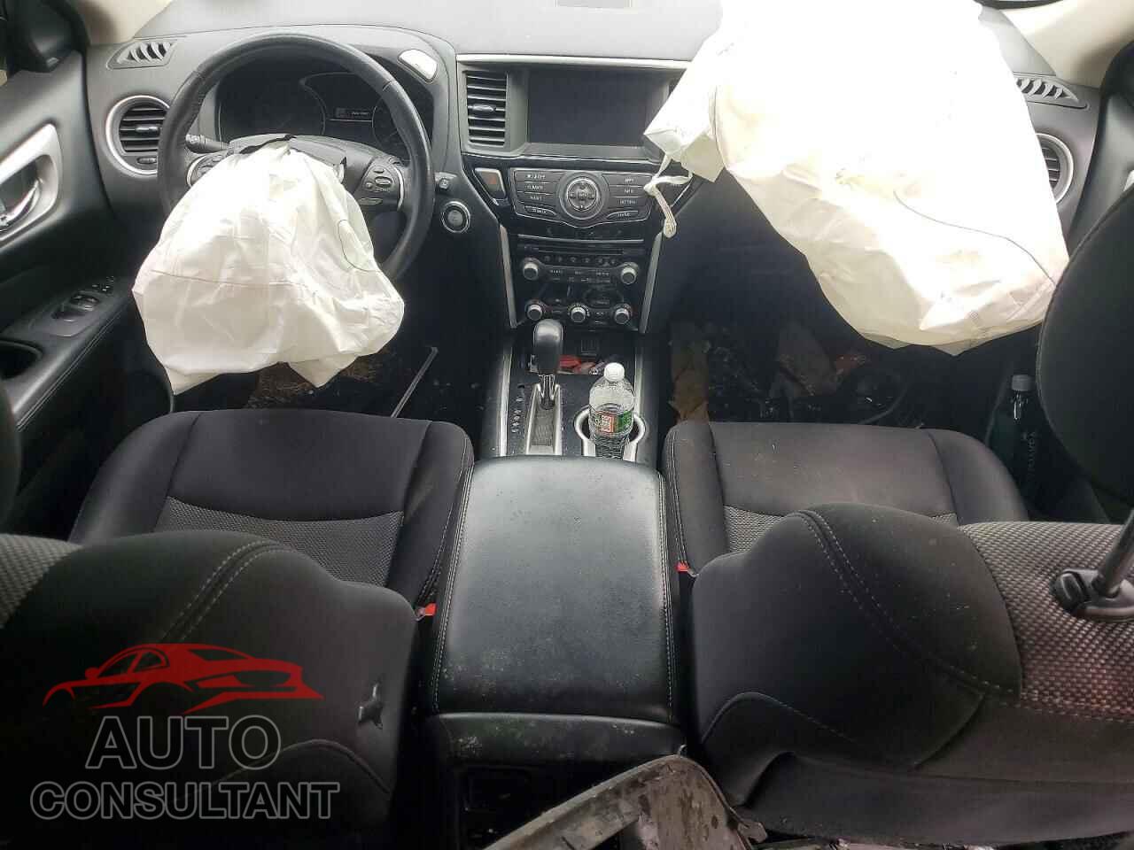 NISSAN PATHFINDER 2019 - 5N1DR2MM9KC628975