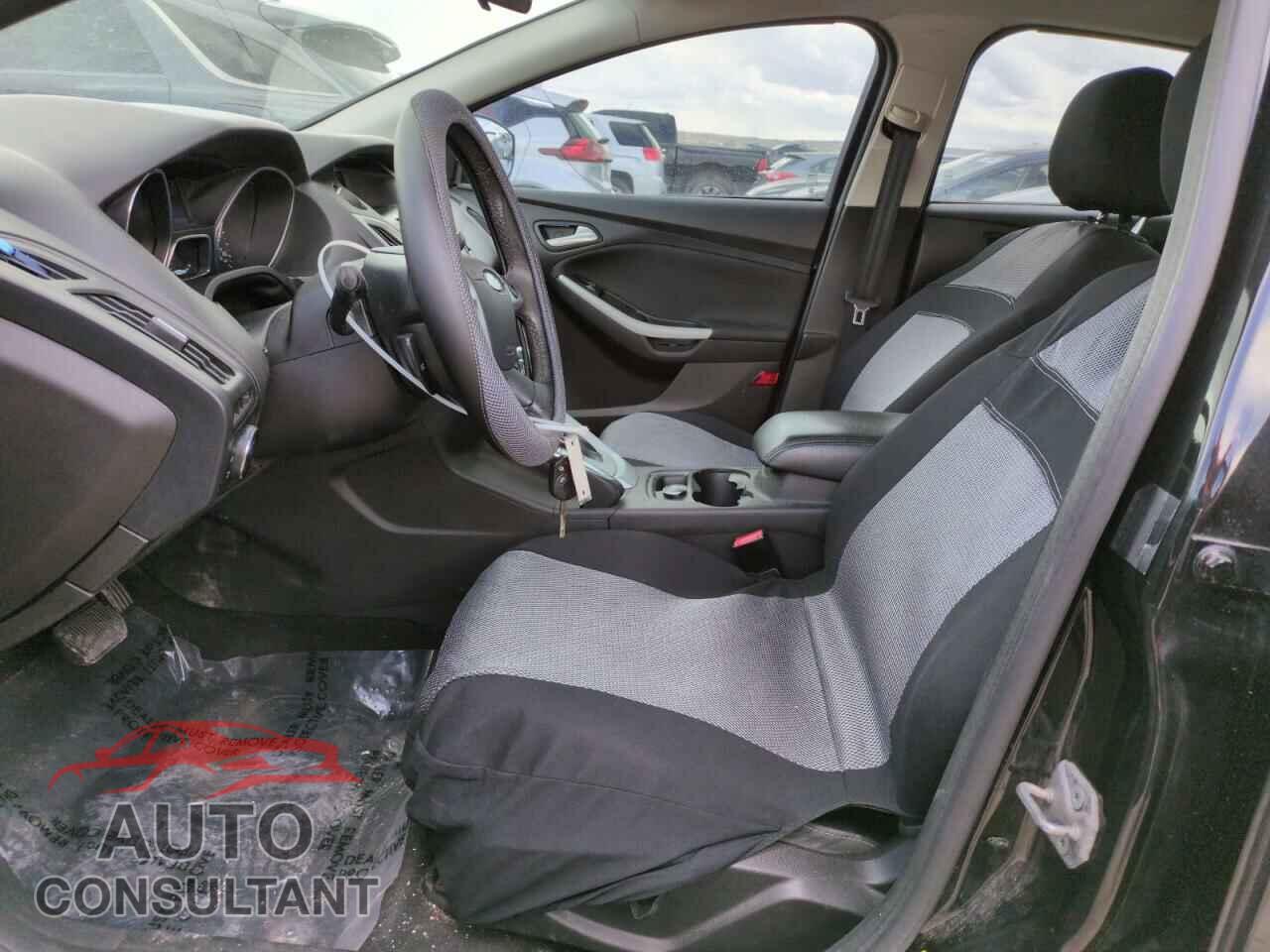 FORD FOCUS 2013 - 1FADP3K26DL382770