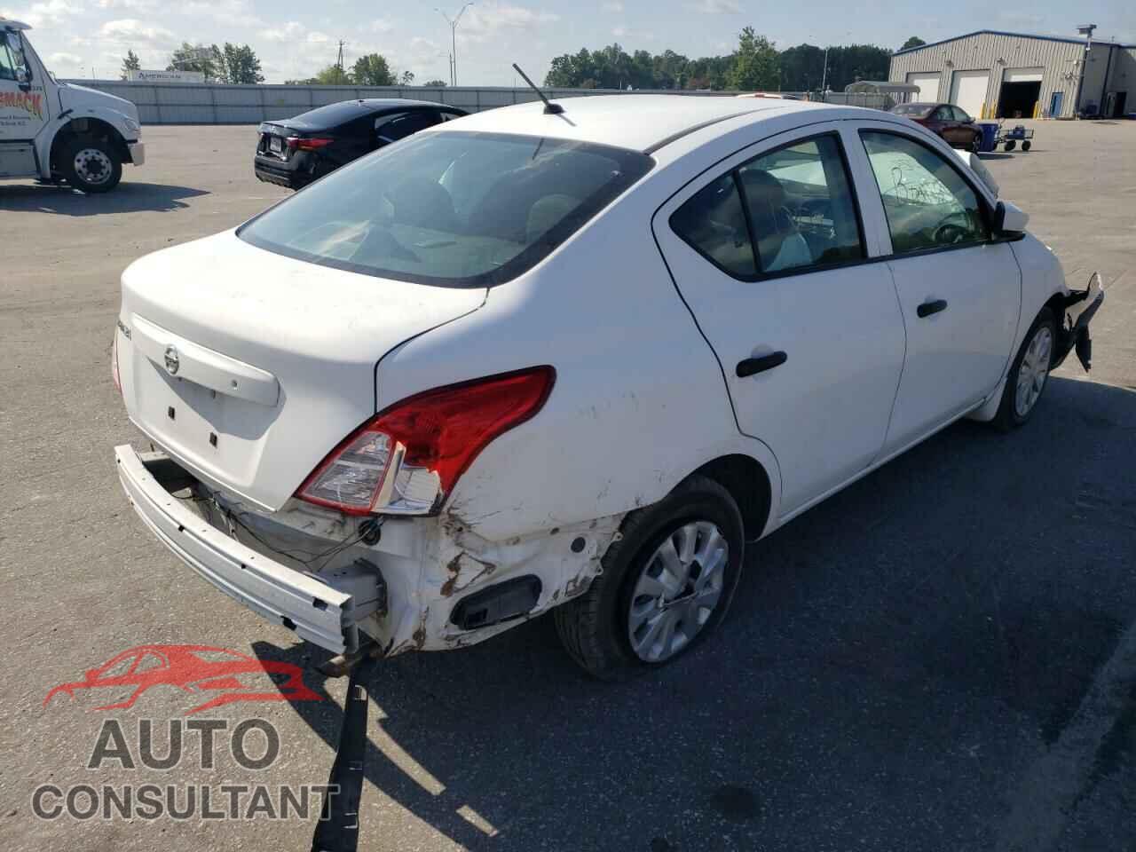 NISSAN VERSA 2017 - 3N1CN7AP4HL887350
