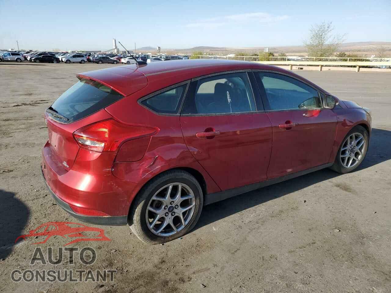 FORD FOCUS 2015 - 1FADP3K2XFL369636