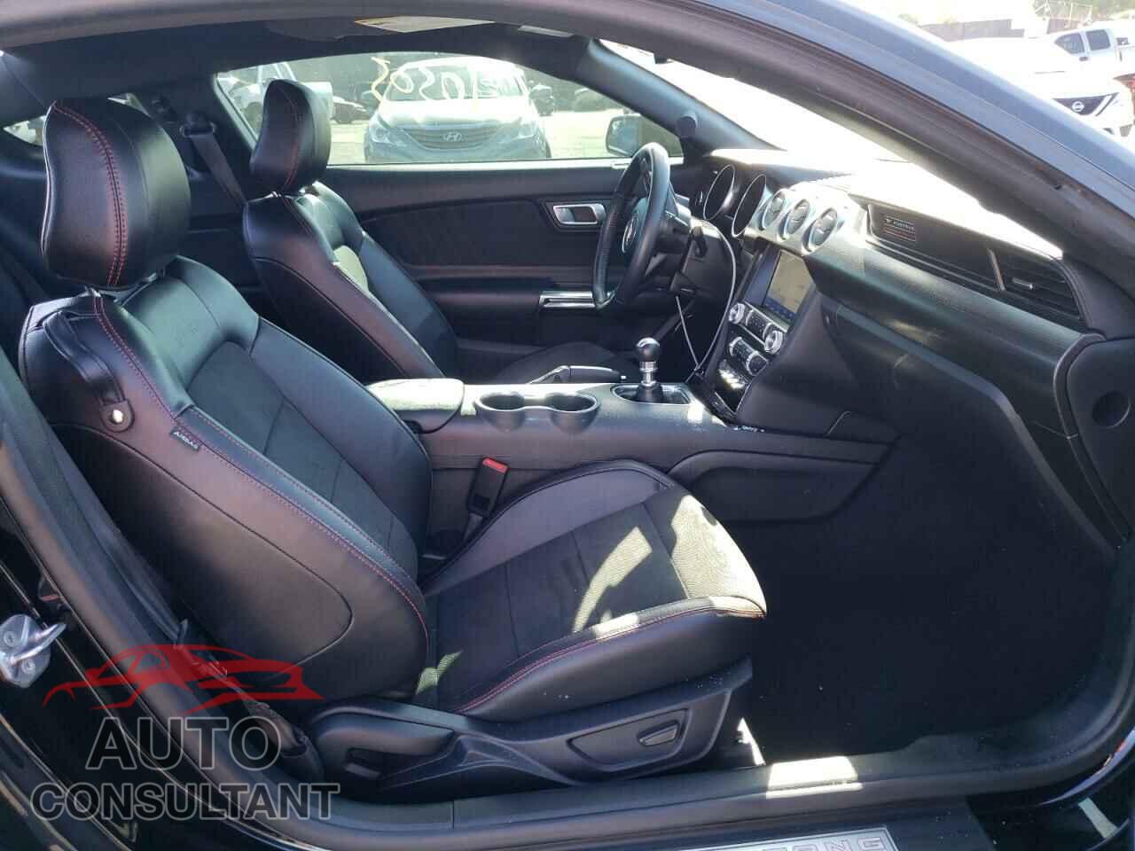 FORD MUSTANG 2020 - 1FA6P8CF2L5142805