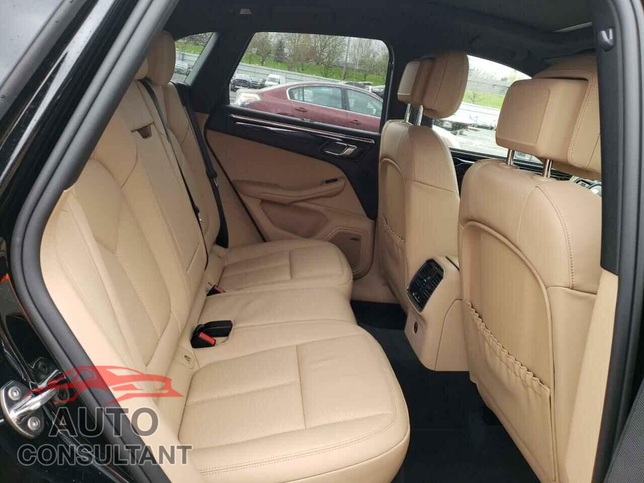 PORSCHE MACAN BASE 2024 - WP1AA2A56RLB18975