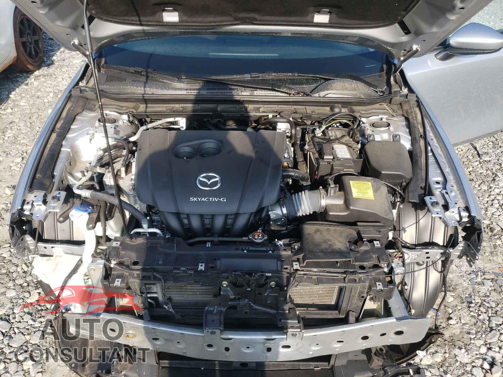 MAZDA 3 2020 - 3MZBPABL9LM130777