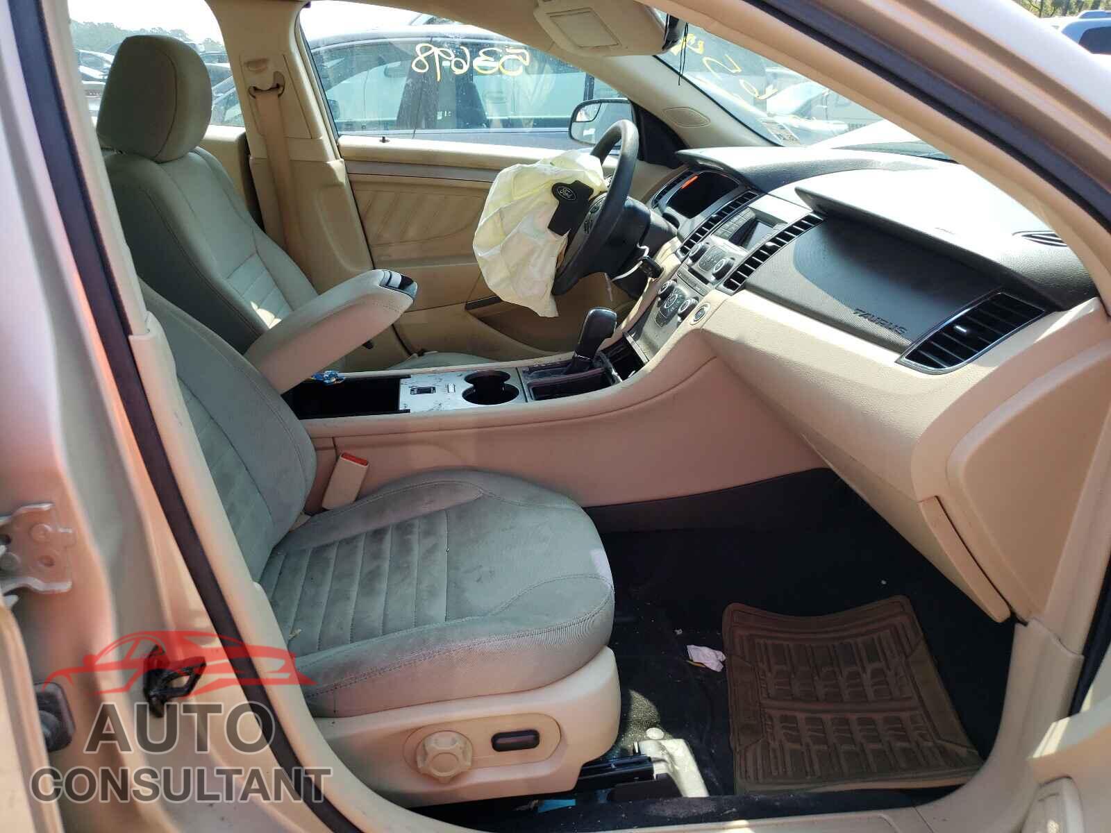 FORD TAURUS 2017 - 1FAHP2D87HG123247
