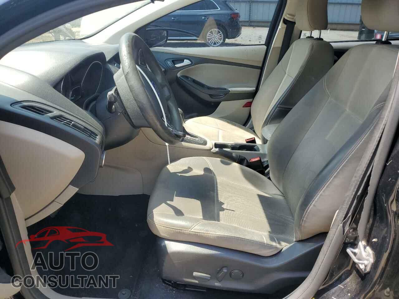 FORD FOCUS 2016 - 1FADP3F29GL249449