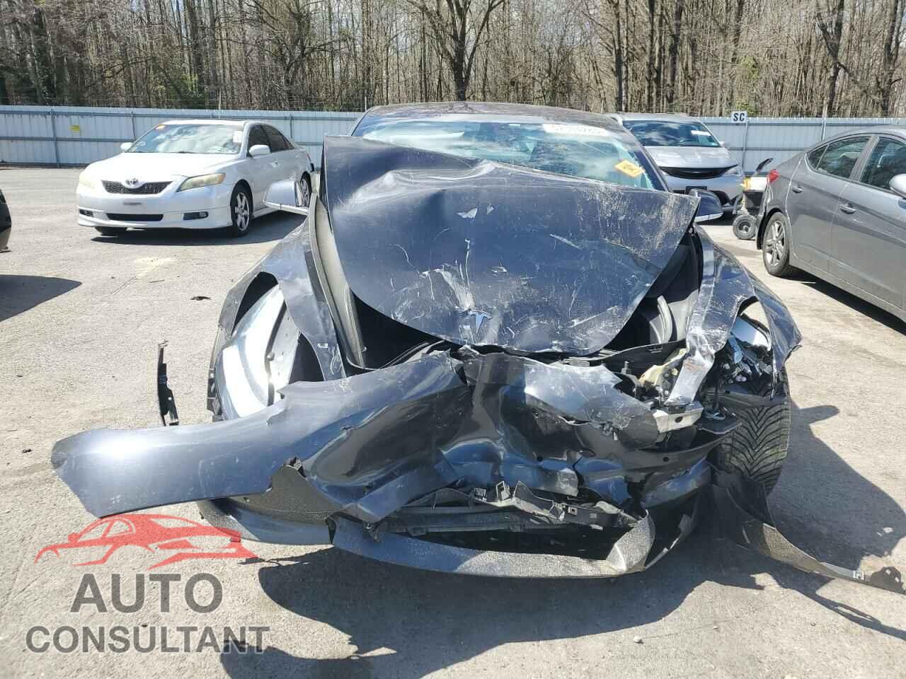 TESLA MODEL 3 2018 - 5YJ3E1EB6JF066148