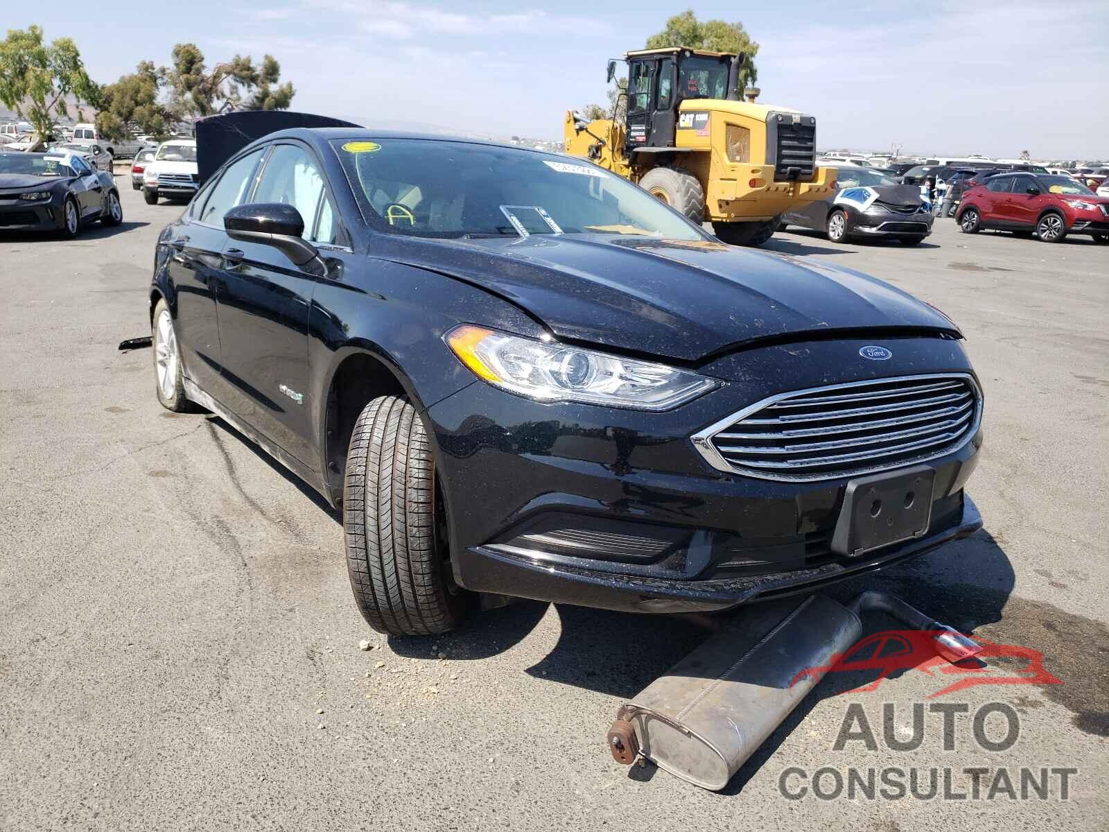 FORD FUSION 2018 - 3FA6P0LU3JR268083