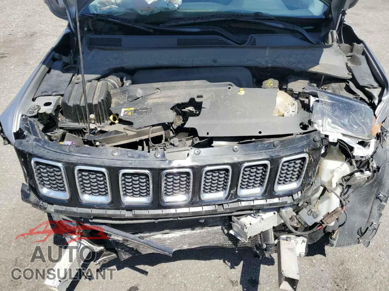 JEEP COMPASS 2018 - 3C4NJCCB4JT362175