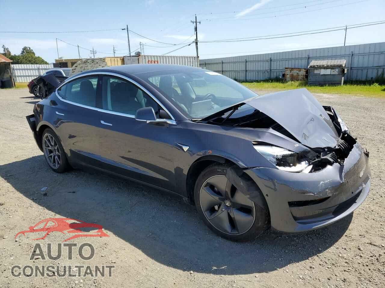 TESLA MODEL 3 2018 - 5YJ3E1EA9JF158202