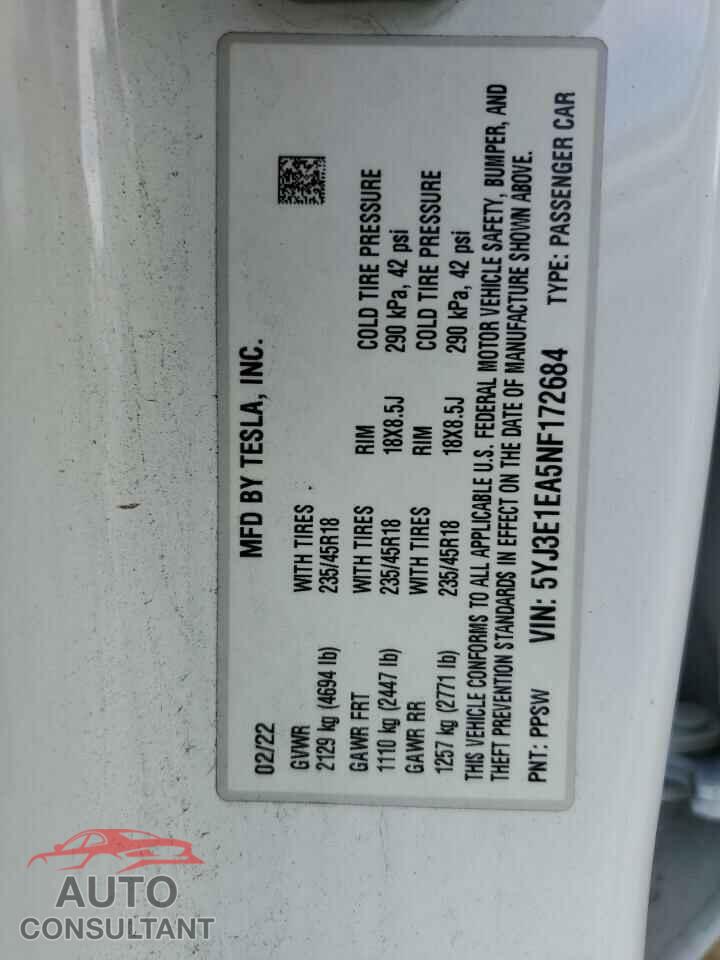 TESLA MODEL 3 2022 - 5YJ3E1EA5NF172684