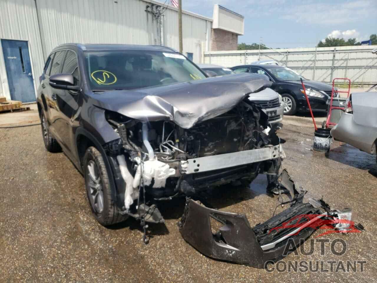 TOYOTA HIGHLANDER 2017 - 5TDKZRFH1HS211443