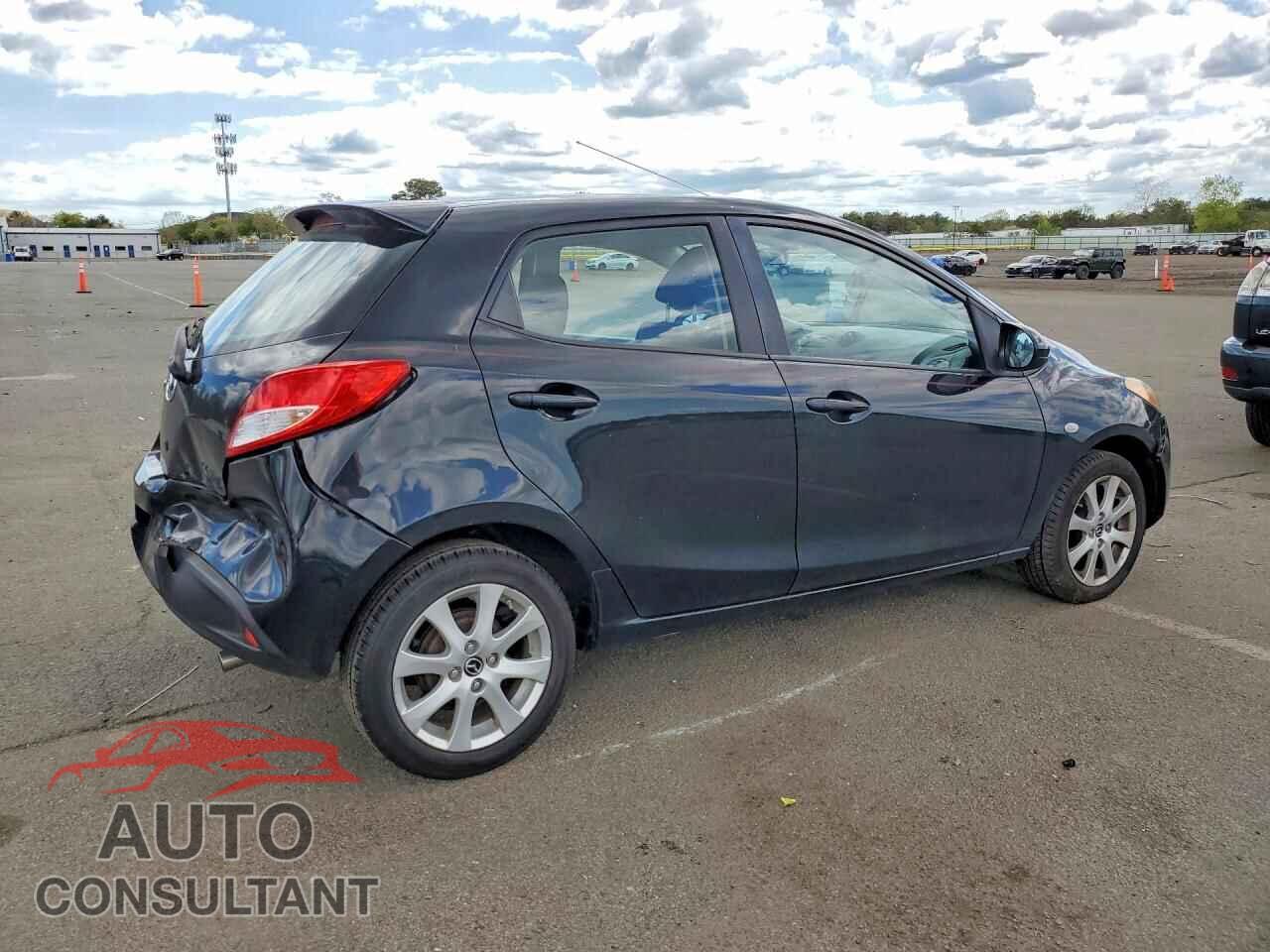 MAZDA 2 2014 - JM1DE1LZ4E0177869