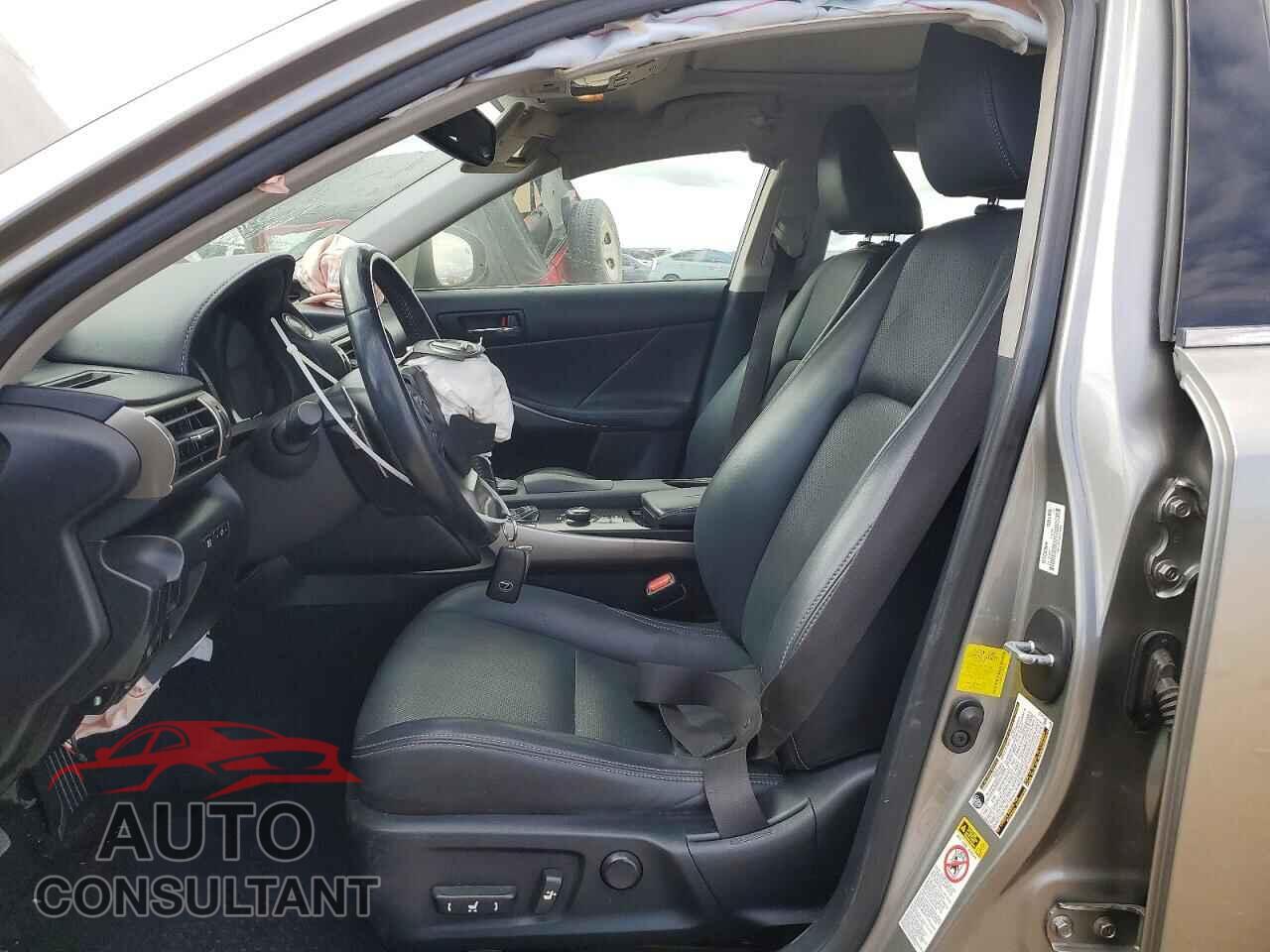 LEXUS IS 2014 - JTHBF1D21E5034255