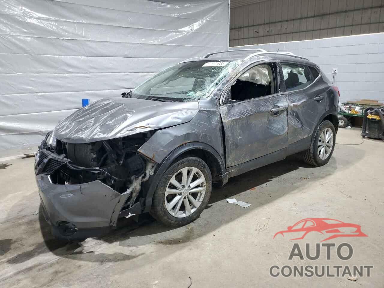 NISSAN ROGUE 2017 - JN1BJ1CR7HW131394