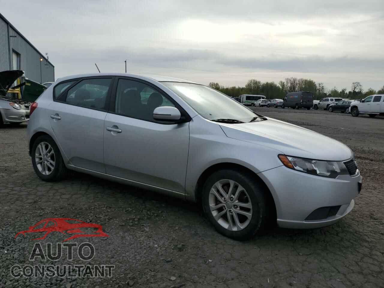 KIA FORTE 2012 - KNAFU5A22C5567410