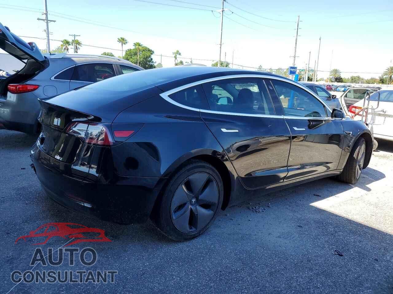 TESLA MODEL 3 2018 - 5YJ3E1EA0JF152644