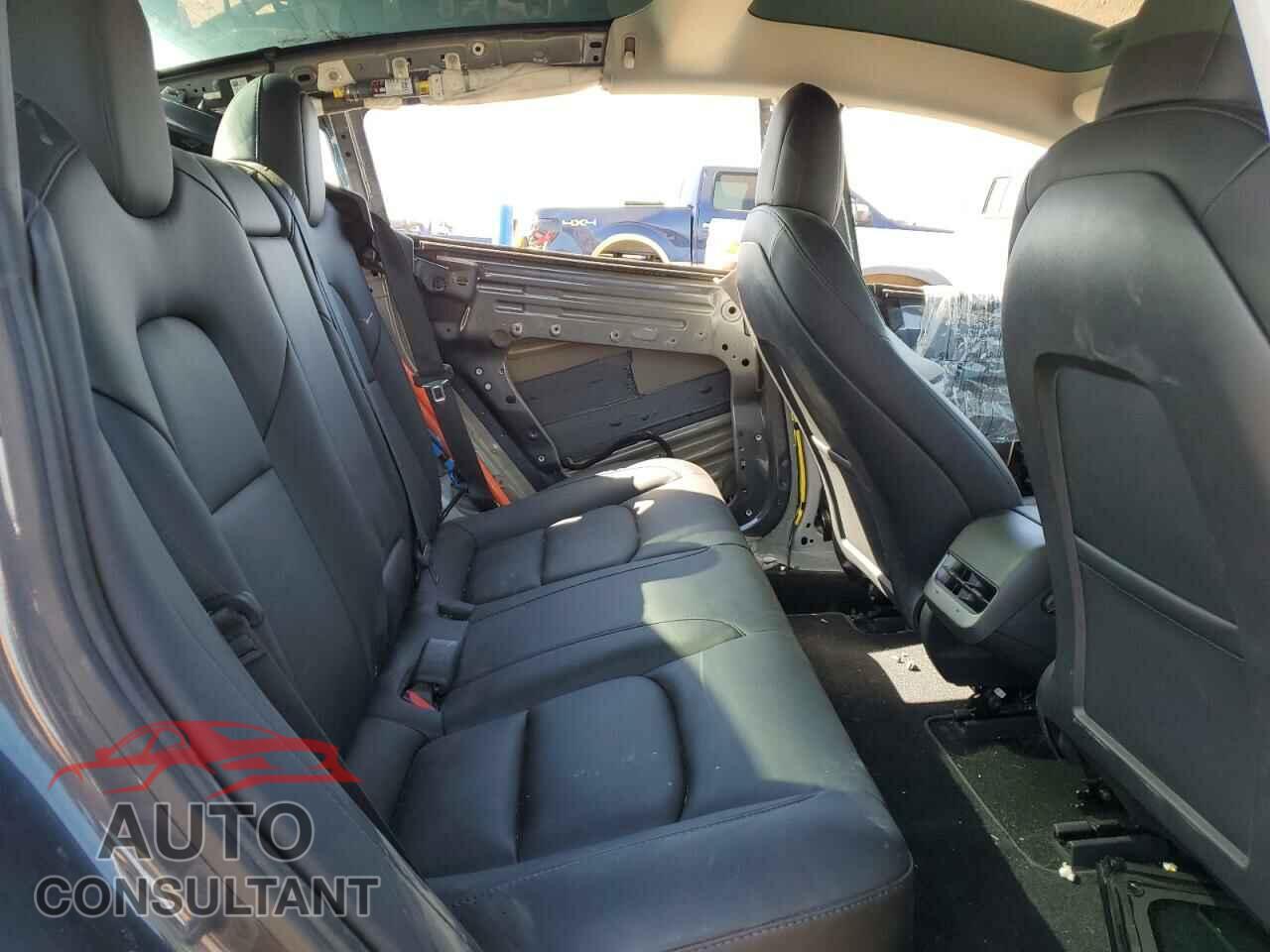 TESLA MODEL 3 2021 - 5YJ3E1EB7MF064977